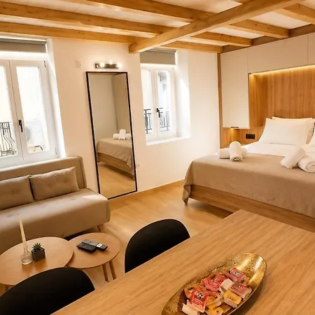 Sas Luxury 2 *